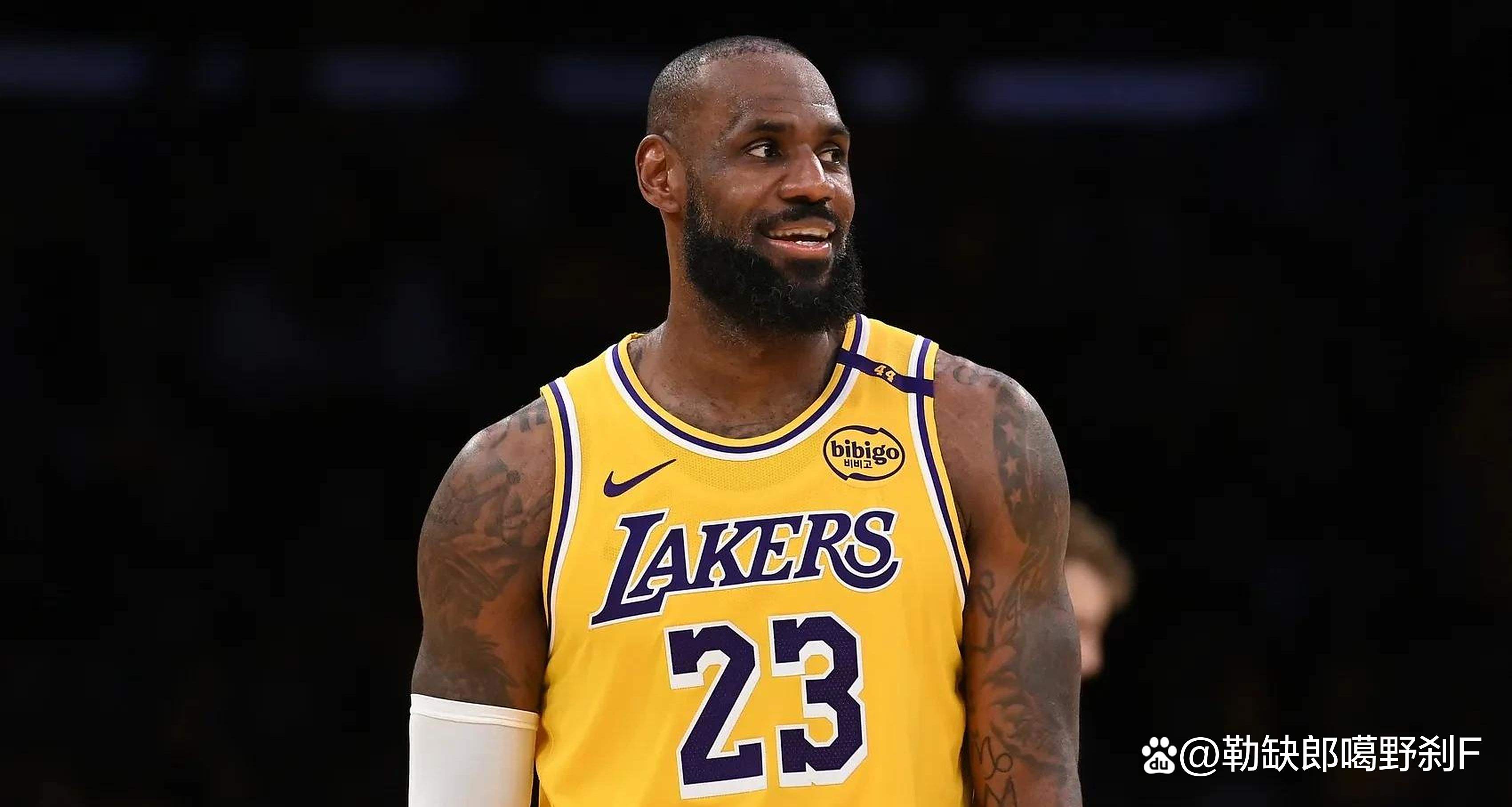 DWG观众热烈欢呼！，杜兰特迎来五赛季出色发挥赛场气氛高涨的简单介绍APP下载