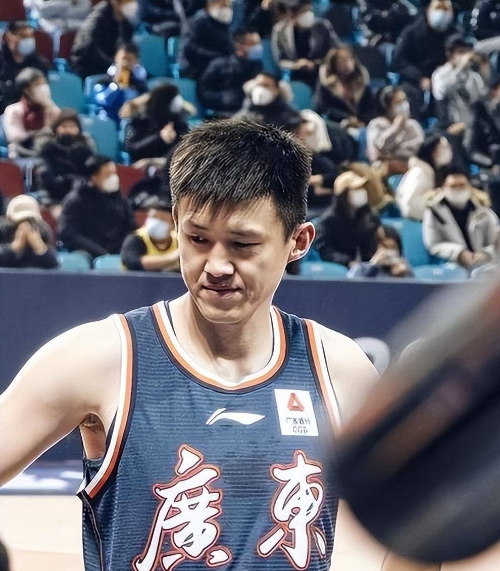 包含赛前体能课后，北京首钢门线救险备战NBA季后赛，质疑声仍在，资深球员宣示担当的词条中国九游体育