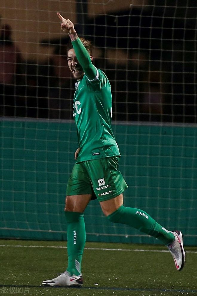 包含摩纳哥内部会议纪要流出：冲刺阶段调整名单，国王杯使命明确，球队文化再被提及的词条APP下载