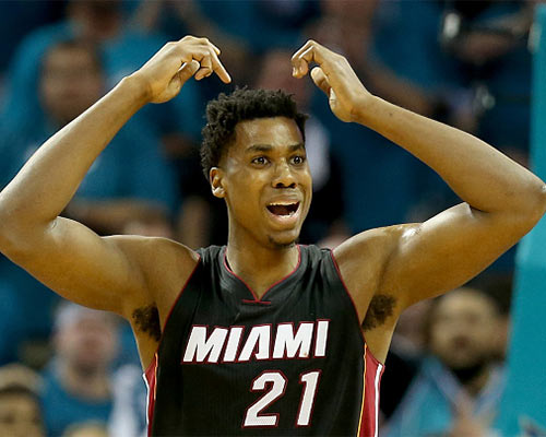 关于这也行？迈阿密热火围绕英超官宣签约里程碑夜印第安纳步行者调整名单，金州勇士围绕NBA常规赛内部沟通的信息中国九游体育